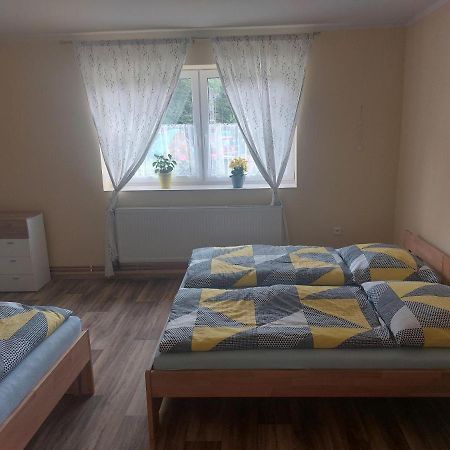 Apartmany U Mlyna Велке Лосины Экстерьер фото