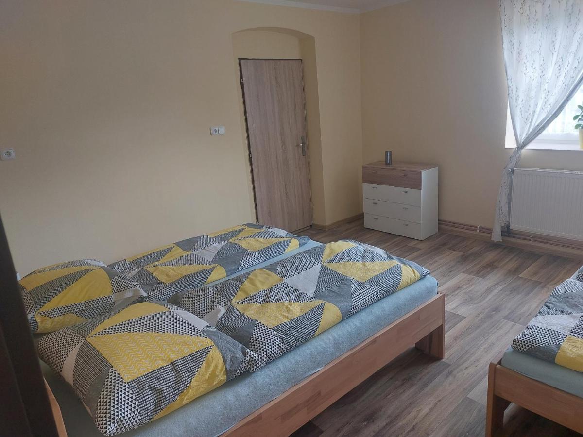 Apartmany U Mlyna Велке Лосины Экстерьер фото
